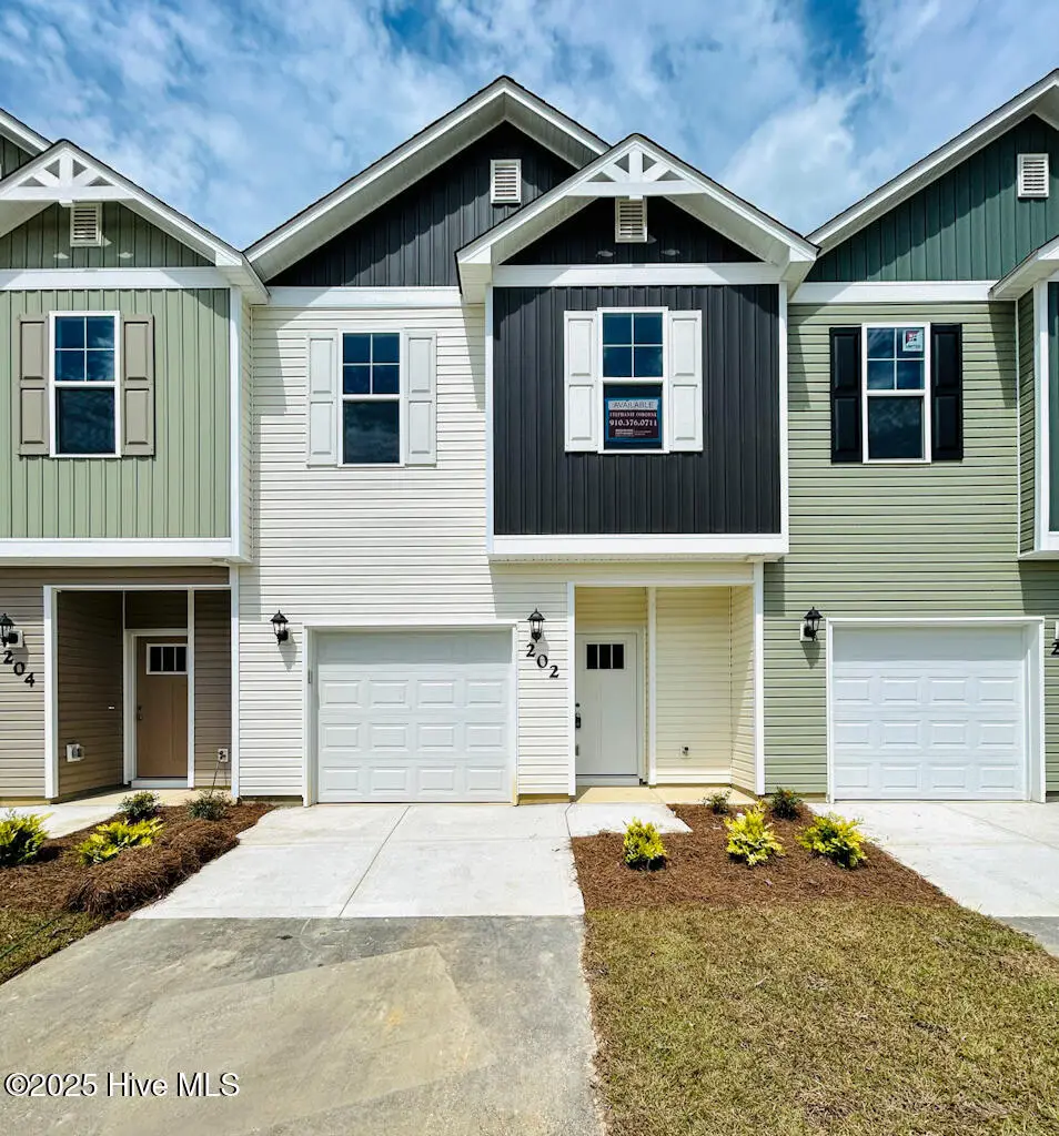 202 Crab Claw Spit Lane, Jacksonville, NC 28546 – photo 1 of 36: IMG-1670-jpg