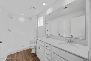 4665 Swimming Lane 17, Shallotte, NC 28470 – photo 17: 23_bathroom