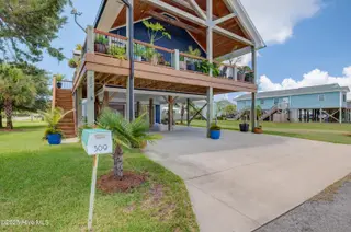 309 Georgia Avenue, Carolina Beach, NC 28428 – photo 7: 309GeorgiaAvenue-7