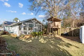 1806 Ann Street, Wilmington, NC 28403 – photo 19: 24-web-or-mls-DSC01170