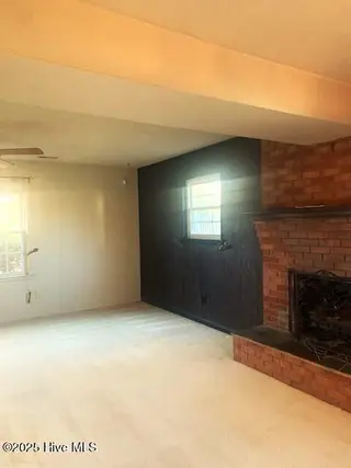 204 Kerry Court, Jacksonville, NC 28546 — 5-bedroom home in Windsor Manor, Jacksonville, NC, photo 9 of 53: Living Room