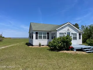 2524 Cedar Island Road, Cedar Island, NC 28520 — 2-bedroom home, Cedar Island, NC, photo 11 of 52: 2524 Cedar Island Rd