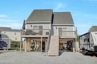 9005 E 9th Street, Surf City, NC 28445 — 4-bedroom home in Old Settlers Beach, Surf City, NC, photo 1 of 30: Front Elevation
