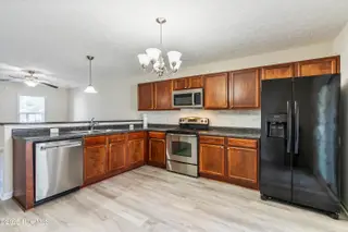 208 Glen Cannon Drive, Jacksonville, NC 28546 – photo 13: mls-DSC08477