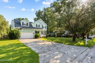 4509 Pine Hollow Drive, Wilmington, NC 28412 – photo 2: 19-web-or-mls-DSC00489