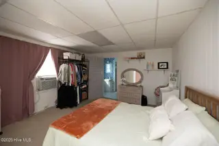 12 Nathan Street, Wrightsville Beach, NC 28480 — 8-bedroom home, Wrightsville Beach, NC, photo 16 of 27: 12 nathan st-30
