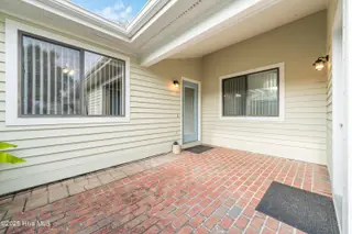 5923 Inland Greens Drive, Wilmington, NC 28405 – photo 4: 5923InlandGreens-24