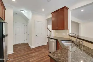 4812 Whitner Drive, Wilmington, NC 28409 — 3-bedroom townhome in Holly Glen, Wilmington, NC, photo 12 of 34: 4812WhitnerDrive-12