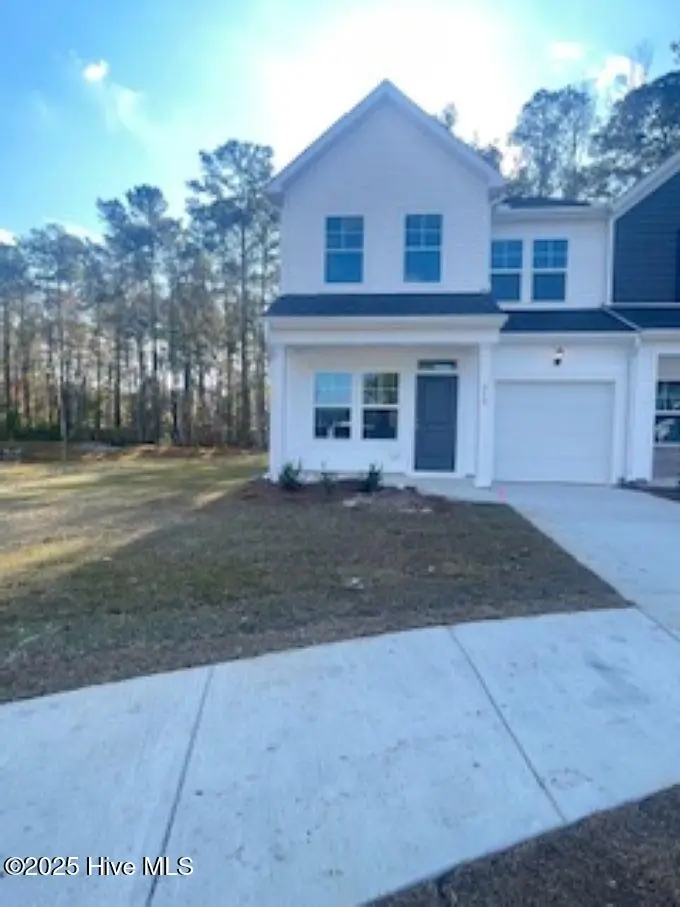 818 Palm Frond Way NW, Calabash, NC 28467 – photo 1 of 25: front view mls