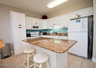 1700 Salter Path Road 202-R, Indian Beach, NC 28512 – photo 12: DSC_1815