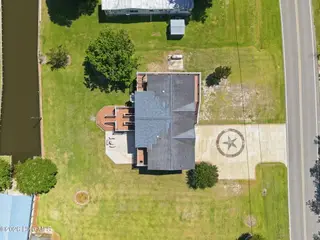 2831 Whichards Beach Road, Chocowinity, NC 27817 – photo 7: 12-web-or-mls-DJI_20260602145203_0146_D
