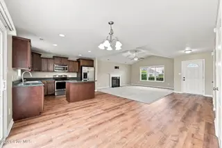 104 Cavalier Drive, Jacksonville, NC 28546 – photo 15