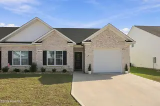 1409 B Dorset Drive, Greenville, NC 27834 – photo 1: 1409 B