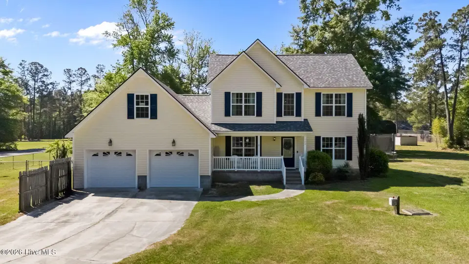 103 Ellis Court, Vanceboro, NC 28586 – photo 1 of 55: Front of Home