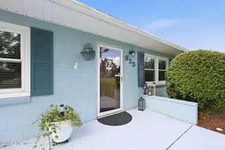 923 N Yaupon Terrace, Morehead City, NC 28557 – photo 2: 48-web-or-mls-IMG_7503