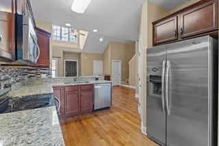 72 Cypress Circle, Southern Pines, NC 28387 – photo 10: 19-web-or-mls-DSC02956