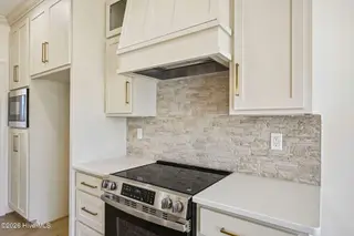 7347 Huckleberry Drive, Spring Hope, NC 27882 – photo 16: 15-web-or-mls-Huckleberry Ln-S1009-015