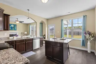 913 Courthouse Crossing, Jacksonville, NC 28546 — 4-bedroom home in Wantland's Ferry @ Towne Pointe, Jacksonville, NC, photo 15 of 40