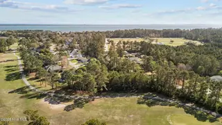 215 Oak Drive, Morehead City, NC 28557 – photo 4: 215 Oak Dr