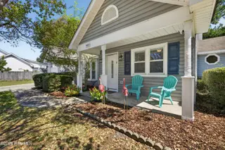 6517 Spicewood Street, Wilmington, NC 28405 — 3-bedroom home in Weatherwood, Wilmington, NC, photo 4 of 31: 6517SpicewoodStreet-5