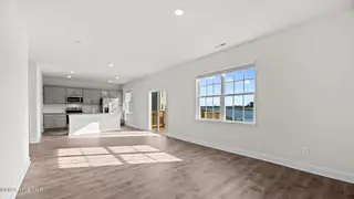 255 Lake Tyler Drive, New Bern, NC 28560 – photo 8: 25-web-or-mls-DSC_1018