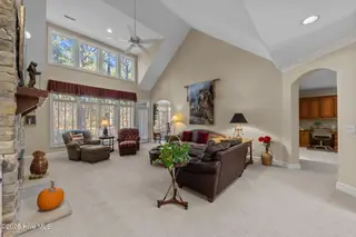 7 Wellington Drive, Pinehurst, NC 28374 – photo 8: Living Room