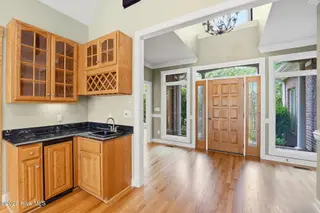 27 Mcmichael Drive, Pinehurst, NC 28374 – photo 14: 19-web-or-mls-DSC08448_edit