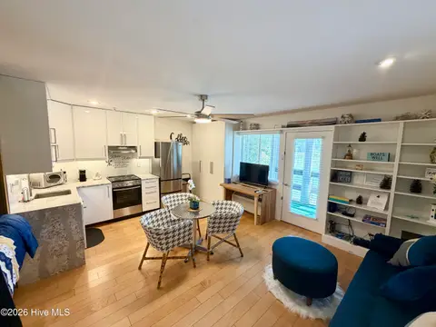 6225 Harbourside Drive, New Bern