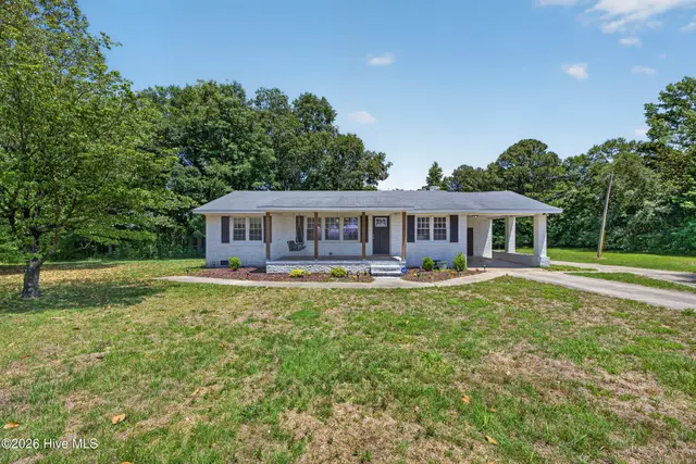 437 E Wards Bridge Road, Kenansville, NC 28349