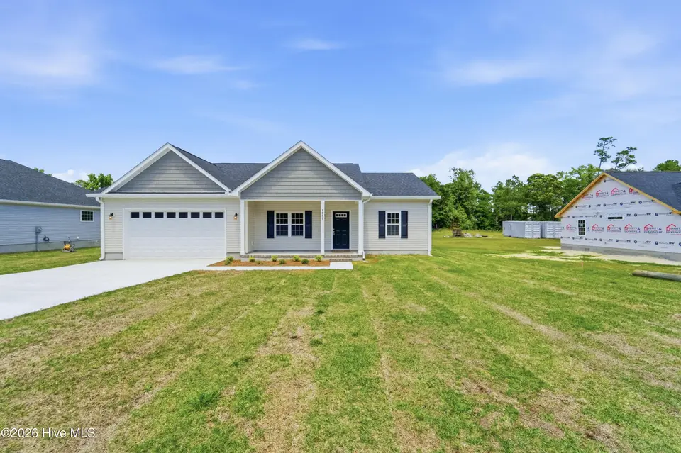 1988 Catherine Lake Road, Richlands, NC 28574 – photo 1 of 45: DSC03483