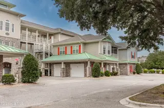 7825 High Market Street 304, Sunset Beach, NC 28468 — 3-bedroom condo in Village Park, Sunset Beach, NC, photo 2 of 36: 7825 Market Street-34