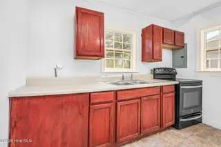 304 Gum Avenue, Spring Hope, NC 27882 – photo 11: 010-304GumAvenue-SpringHope-NC-27882-SMA