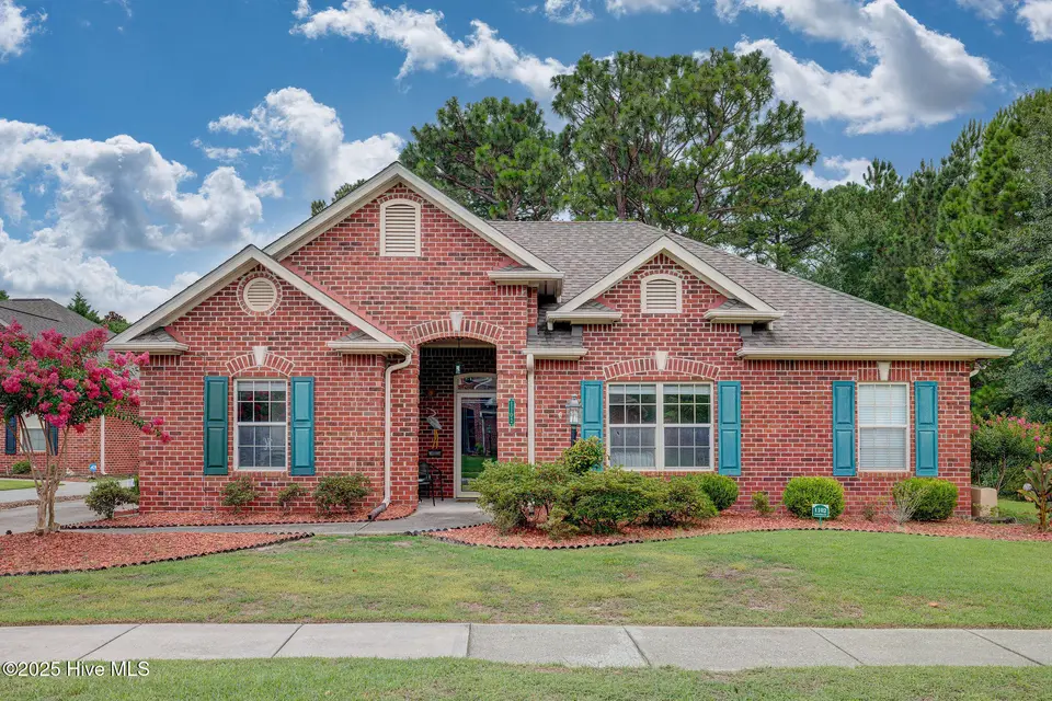 1102 Avenshire Circle, Wilmington, NC 28412 – photo 1 of 37: 1102AvenshireEdit-2