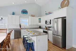 4478 Island Drive, North Topsail Beach, NC 28460 – photo 11: 10_4478_island_dr_010