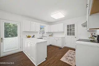 413 Hickory Drive, Elizabeth City, NC 27909 – photo 11: Kitchen View 4