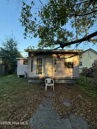 1110 S 8th Street, Wilmington, NC 28401 – photo 12