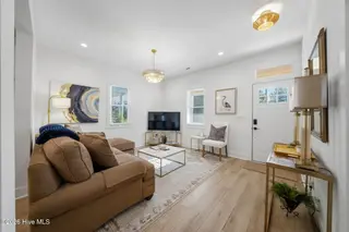 110 S 11th Street, Wilmington, NC 28401 – photo 7