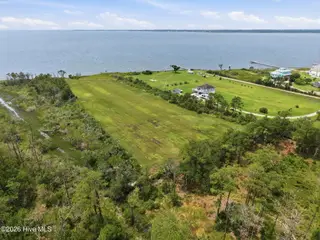 000 Josephine Lane, Beaufort, NC 28516 – photo 7: 11-web-or-mls-DJI_20260716122841_0271_D