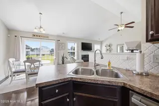446 Meadowlark Drive, Winterville, NC 28590 – photo 15: kitchen_table