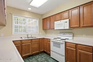 130 Horseshoe Drive, Southern Pines, NC 28387 – photo 6: 17-web-or-mls-707A3564