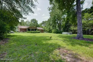 1412 Oxford Lane, New Bern, NC 28562 – photo 8: 09-1412_Oxford-25