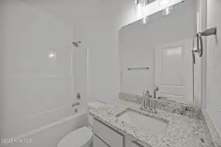 2100 Dartford Drive A, Greenville, NC 27834 – photo 18: 18-web-or-mls-BLS_0045