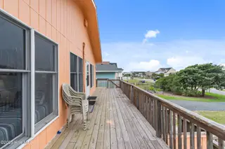 210 W Beach Drive, Oak Island, NC 28465 – photo 13: 19-web-or-mls-DSC01691