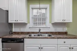 207 N Palm Drive, Winnabow, NC 28479 – photo 11: IMG_5695