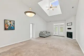 505 Village Green Drive A, Morehead City, NC 28557 – photo 9: Living Room