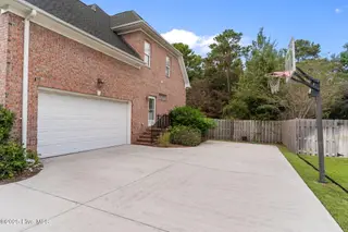 4829 Wedgefield Drive, Wilmington, NC 28409 – photo 3: 5-web-or-mls-BTS03760