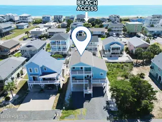 303 Sand Piper Lane, Holden Beach, NC 28462 — 3-bedroom home in Holden Beach, Holden Beach, NC, photo 23 of 27: 103_Kahunaphoto.com