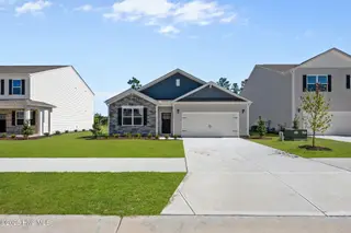 2021 Minnette Circle, New Bern, NC 28562 – photo 1: 2021 Minnette Circle