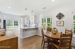 3814 Canterbury Road, Trent Woods, NC 28562 – photo 4: 3814 Canterbury Road