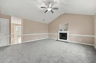 2205 Penncross Drive, Greenville, NC 27834 — 3-bedroom home in Meadow Woods, Greenville, NC, photo 5 of 37: 8-web-or-mls-BLS_0197